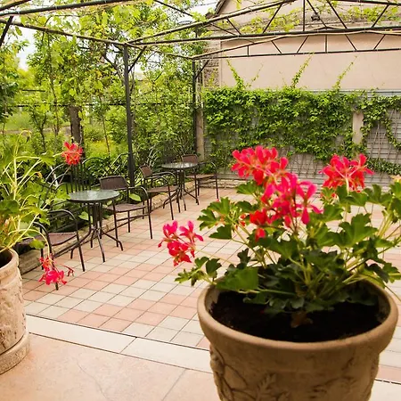 Aparthotel Yuzhniy Dvorik Odesa