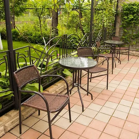 Aparthotel Yuzhniy Dvorik Odesa
