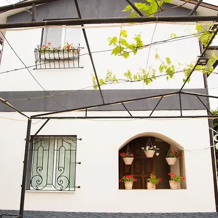 Apart Otel Yuzhniy Dvorik