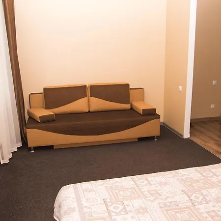 Aparthotel Yuzhniy Dvorik *