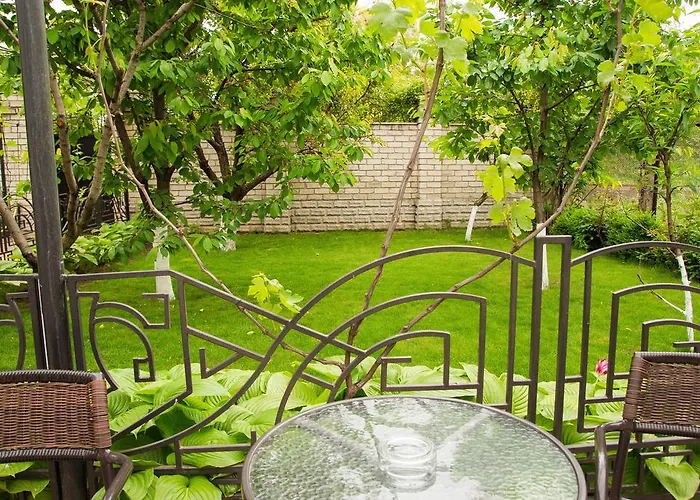 Aparthotel Yuzhniy Dvorik 3*