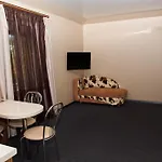 شقة فندقية Yuzhniy Dvorik