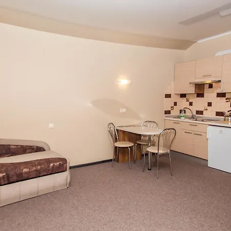 优兹尼多瓦瑞克酒店