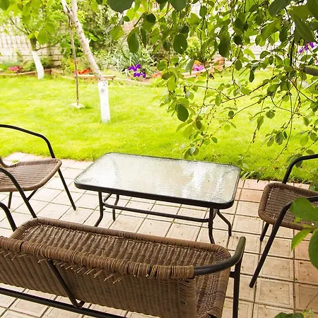 Yuzhniy Dvorik אודסה