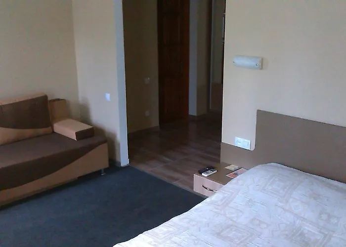 Yuzhniy Dvorik 3* Odessa